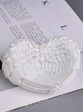 羽毛系列货源 天使之翼爱心羽毛 心形树脂工艺品 居家摆件