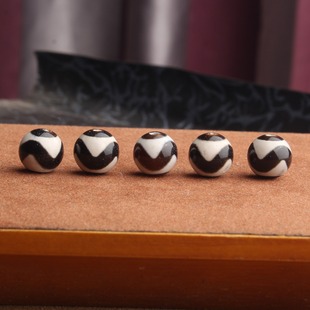 天然玛瑙藏传天珠散珠藏式黑白虎牙线珠配饰线珠天珠多宝配件手工