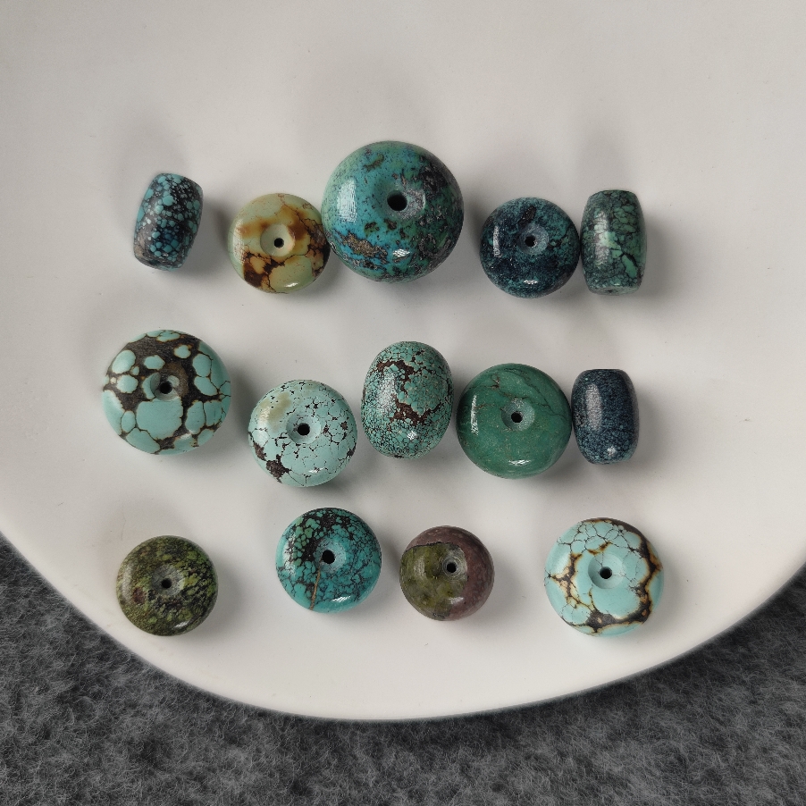 天然绿松石饼子吊坠面包圈扣子配饰金刚手串菩提配珠顶珠配件