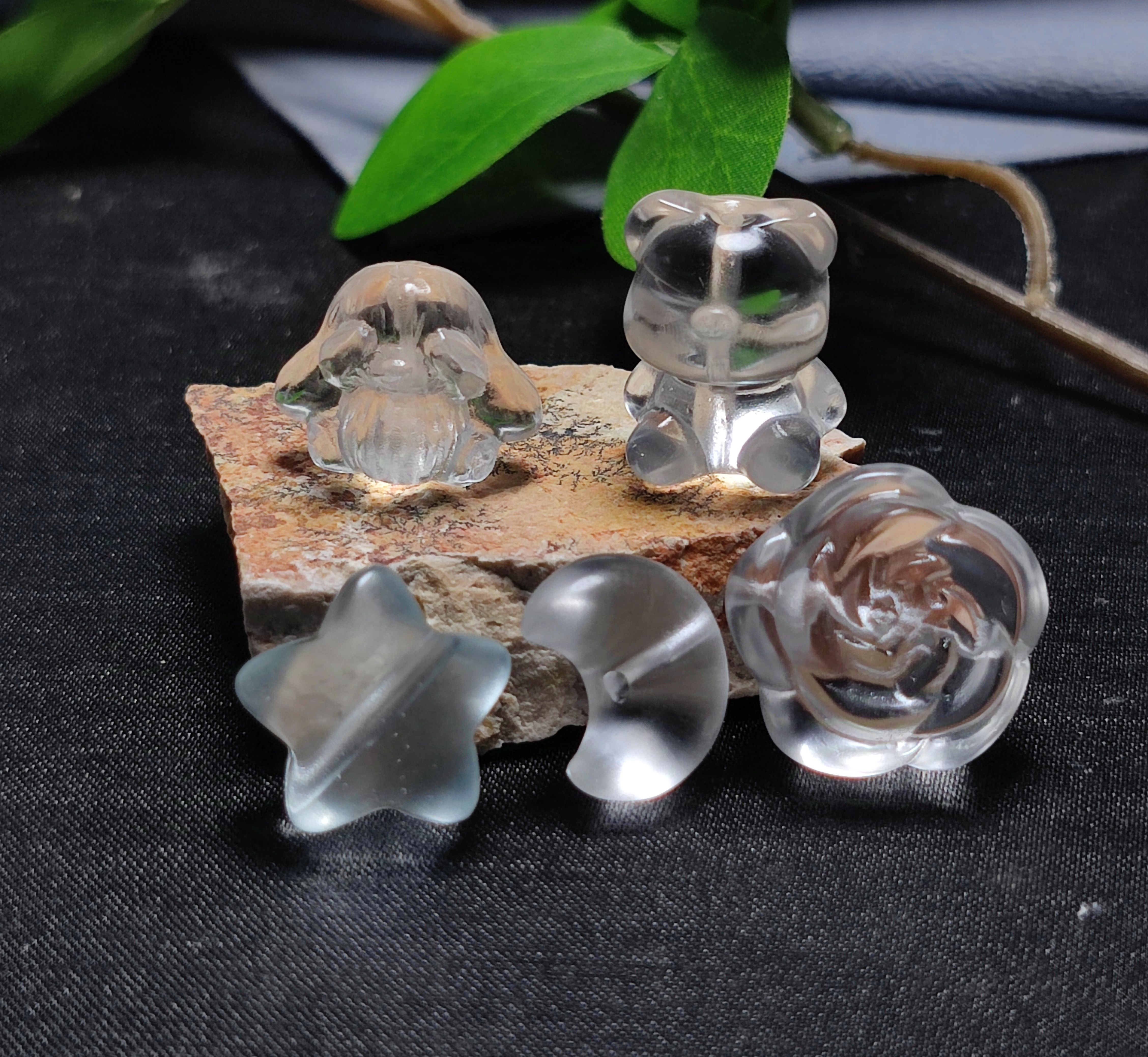 白水晶雕刻小熊星星月亮花花莲花通孔配件DIY手串编绳配件