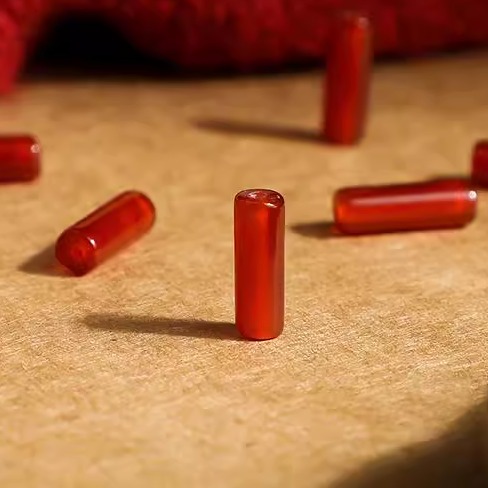 天然红玛瑙上下通孔管柱DIY