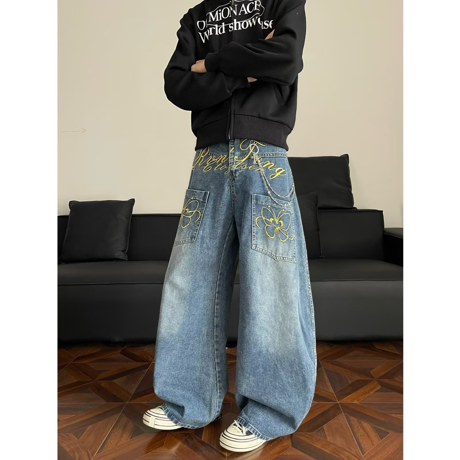 欧美高街刺绣设计感牛仔裤男