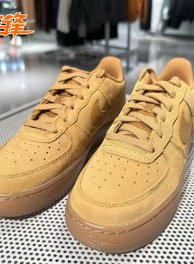 先锋运动 Nike Air Force 1  Low低帮小麦空军一号板鞋HQ7476-700