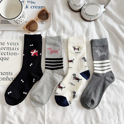 腿毛小姐新款tb风中筒袜