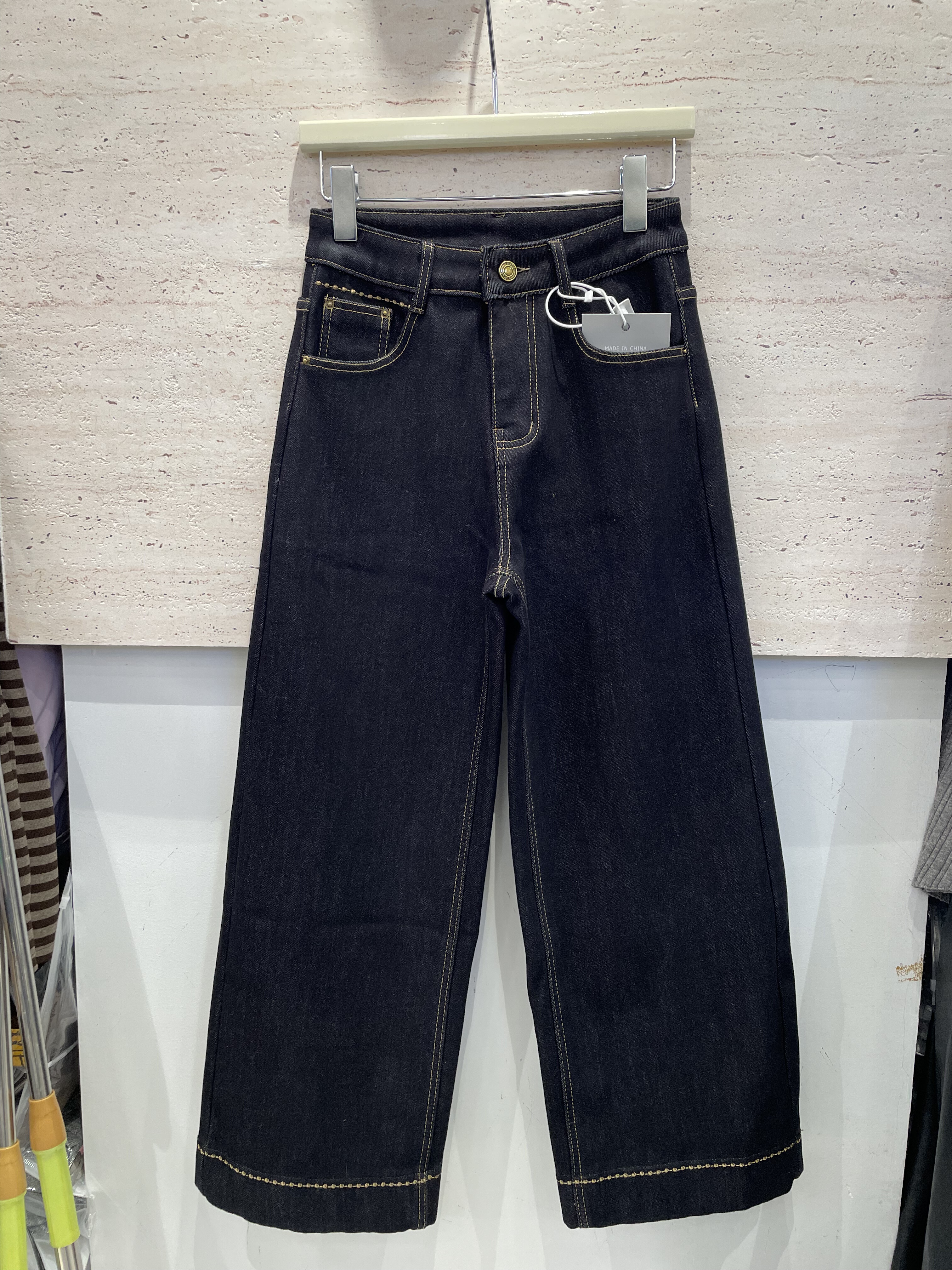 梦佳瑶8858冬新款加绒加厚时尚高腰显瘦直筒裤女宽松阔腿牛仔裤子