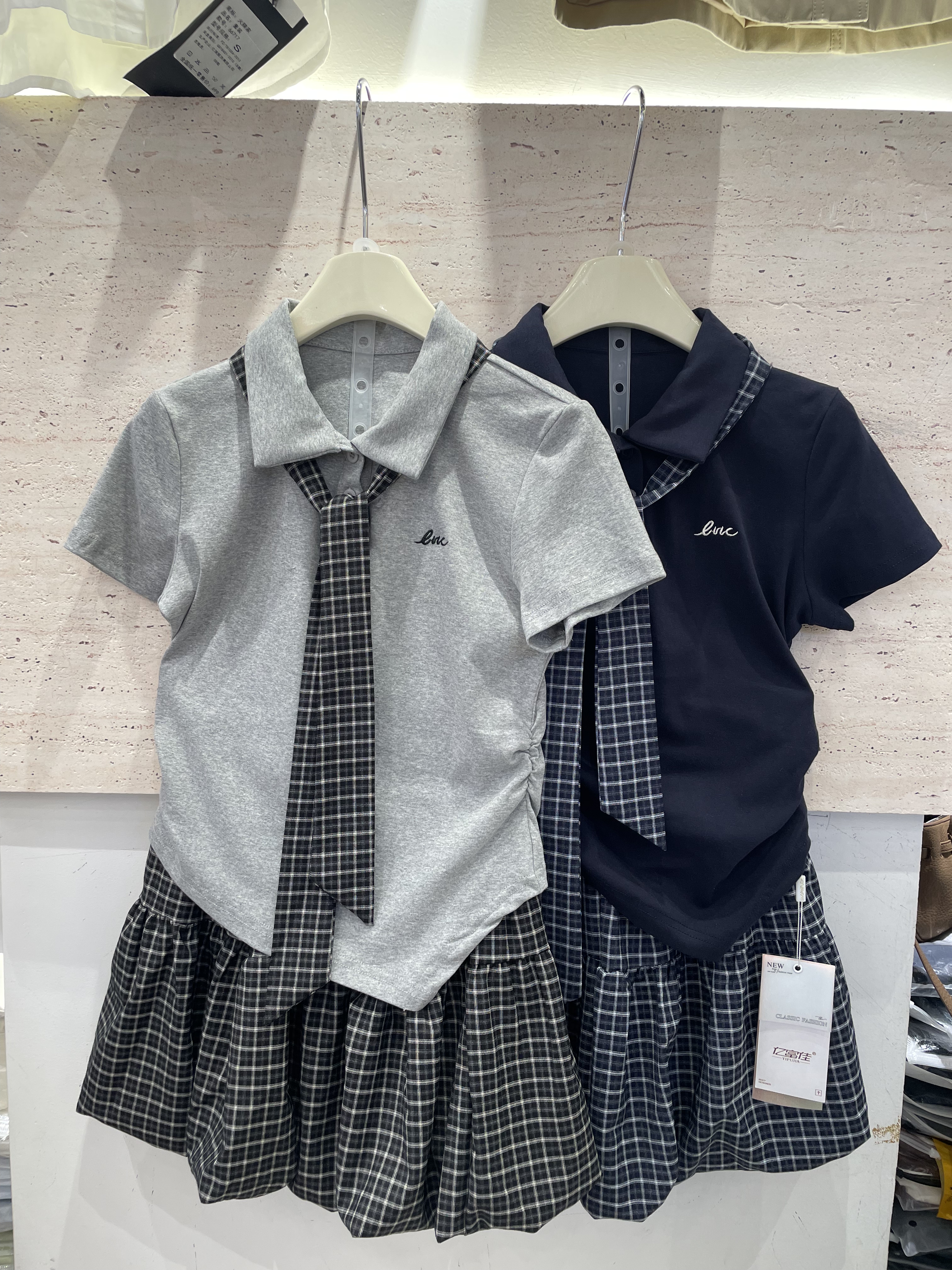 亿富佳62652夏学院风polo领格纹女短袖t恤配格纹系带+花苞半身裙