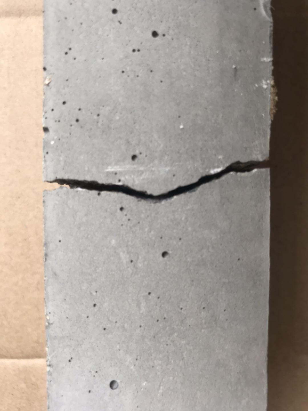 裂缝修补聚氨酯灌缝胶防水堵漏灌浆料道路混凝土瓷砖空鼓通用型
