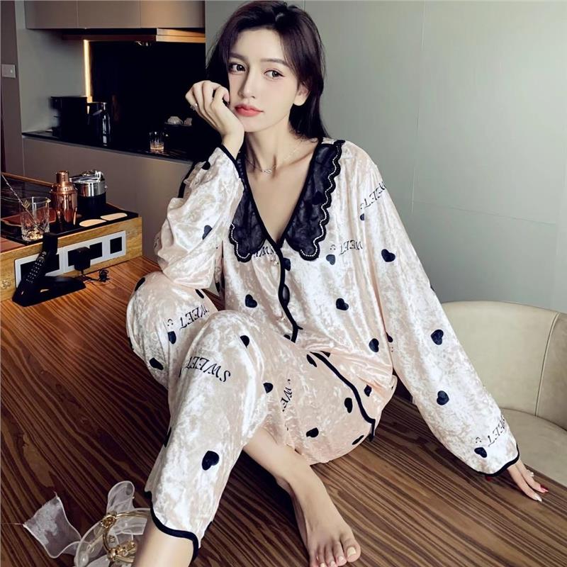 迪色丝春款韩版外穿女家居服睡衣轻奢爱心长袖宽松金钻绒CH套装