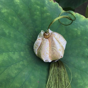 传统布艺高档手工国风花开富贵莲花香囊香包车挂驱虫醒脑汉服佩饰