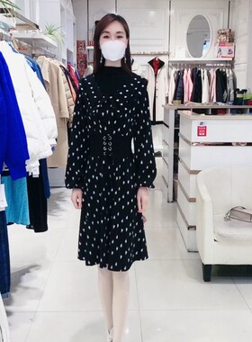 爱心依薰2022冬装新品32YD4249秋冬女秋冬针织黑色冬季长袖连衣裙