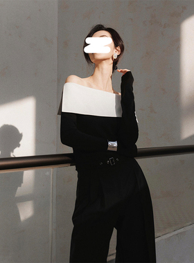 K2 ONLINESTORE 时髦小众黑白拼色露肩针织衫女一字领气质修身T恤
