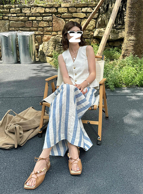 K2 ONLINESTORE 老钱风白色V领马甲背心女夏季棉麻条纹半身裙套装