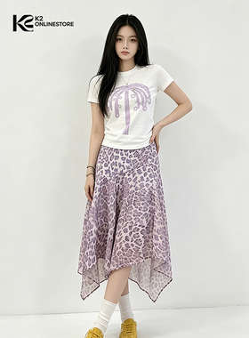 K2 ONLINESTORE 设计感紫色椰树印花圆领T恤女不规则豹纹半裙套装