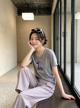 K2 ONLINESTORE 小众设计感小马印花针织T恤衫女灰色日常百搭上衣