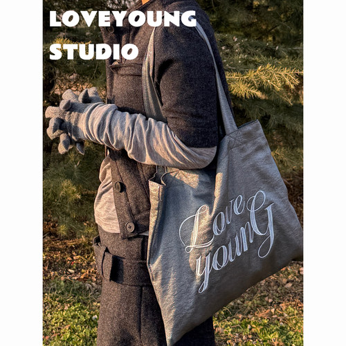 LOVEYOUNG浮光银织单肩布袋