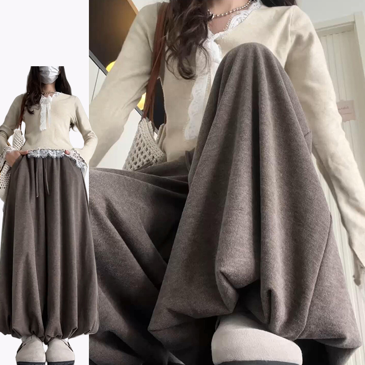 咖色慵懒高腰花苞裙裤女早秋2025新款遮肉显瘦垂针织柔软糯米裙裤