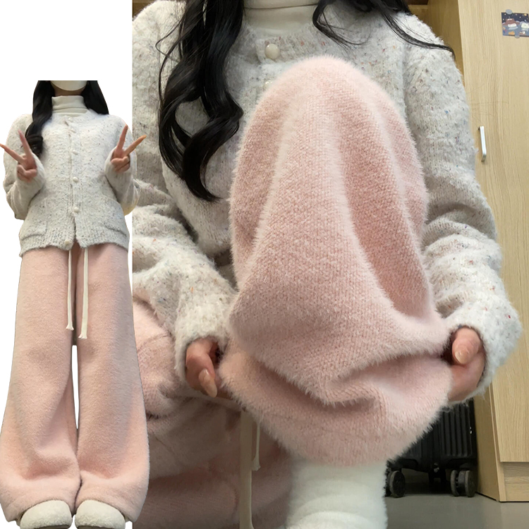 秋冬水貂绒加厚亲肤糯米裤女2025新款韩系纯色加绒垂感高腰阔腿裤