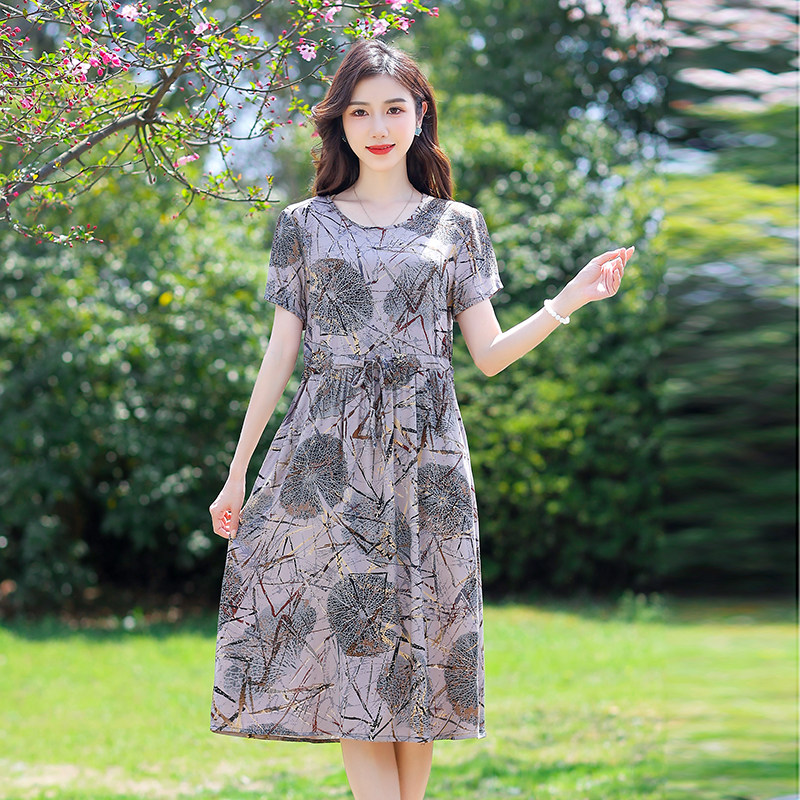 中年妈妈夏装连衣裙新款40岁50洋气中老年女夏季气质棉绸短袖裙子