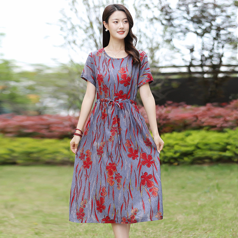 新款夏季中年妈妈装碎花纯棉绸连衣裙女40至50岁时尚显瘦长裙子潮