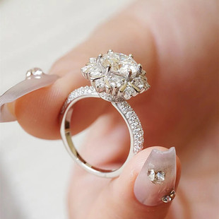 DR钻戒女雪花设计戒指一克拉莫桑钻S925纯银闭口奢华订婚