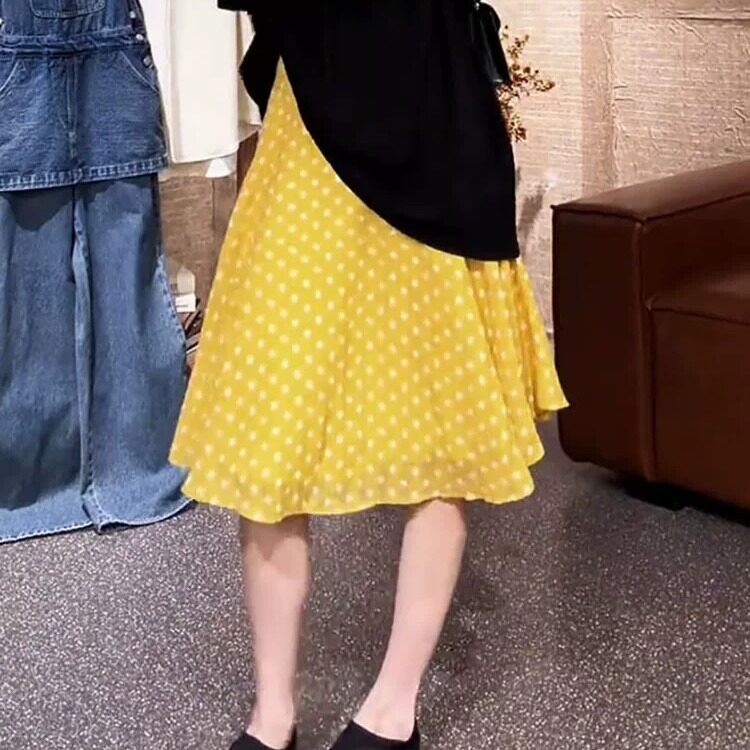 日系甜美黄色波点垂感半身裙女春夏简约学院风显瘦肌理感a字中裙