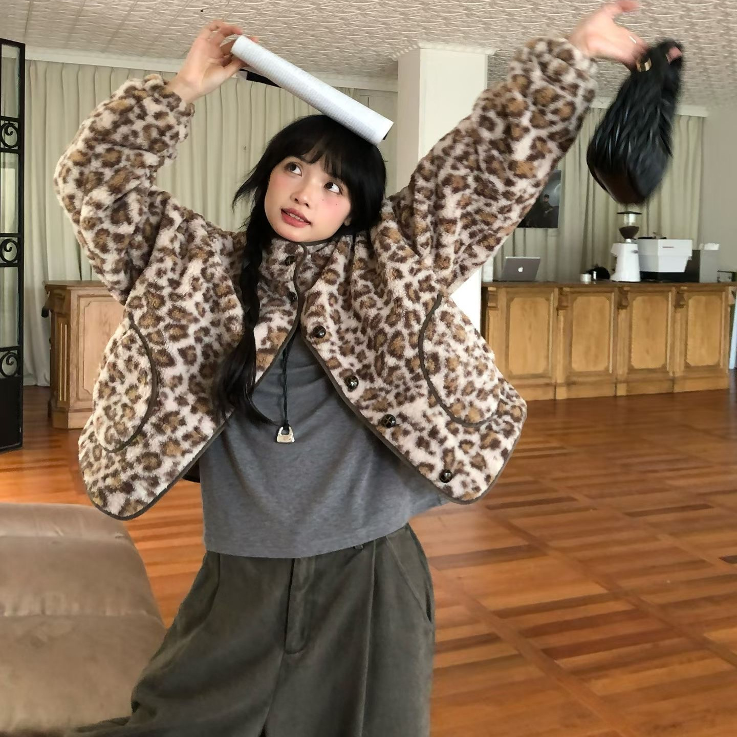 H.ONE正品~豹纹羊羔毛连帽外套韩国冬季加厚保暖摇粒绒夹克上衣女