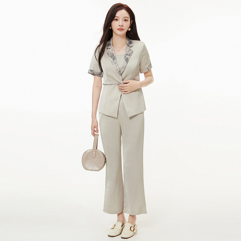 2025年秋Outlets正品 高端RX系列短袖外套+吊带+长裤子三件套装女