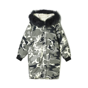 Outlets专柜撤柜正品 GO冬装新款时髦迷彩印花连帽宽松外套棉服女