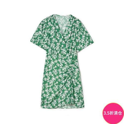 清新印花五分袖连衣裙