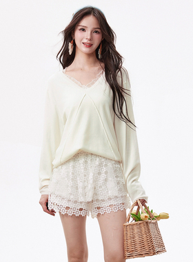 奥莱专柜品牌撤柜正品 MO冬装新款蕾丝花边V领上衣套头长袖毛衣女