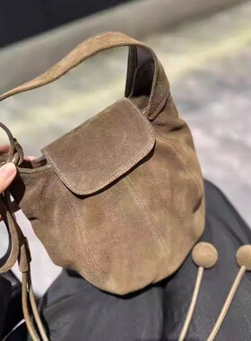 2025秋季新款真皮羊皮水桶包南瓜包hobo腋下包饺子包单肩斜挎包女