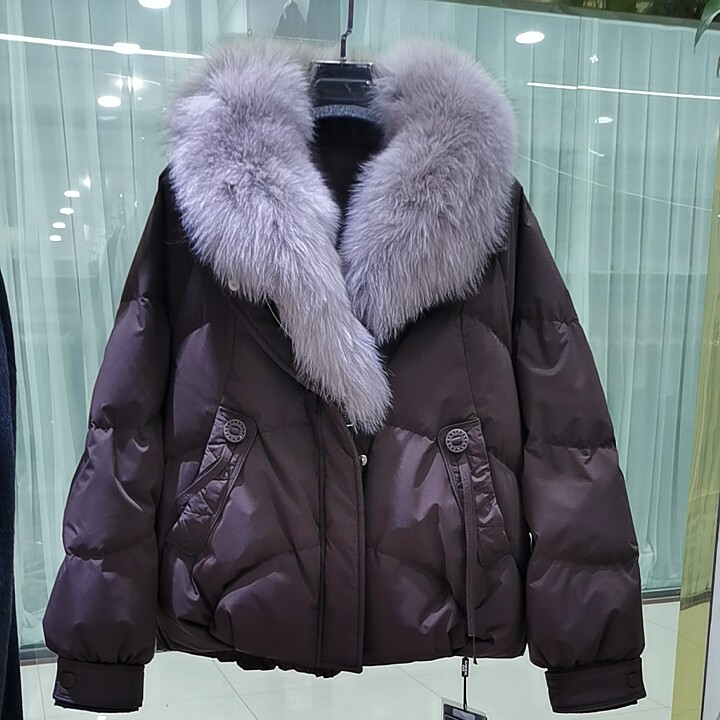 商场同款正品2025年冬季新款时尚短款减龄狐狸毛白鹅绒羽绒服女款