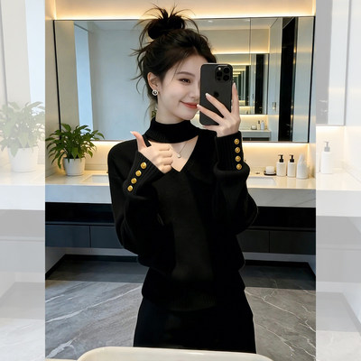 黑色挂颈V领打底内搭可外