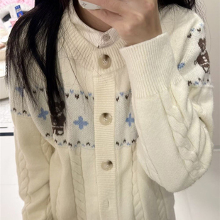 chic 白色圆领软糯针织开衫 费尔岛小熊提花长袖 毛衣女2025秋冬新款