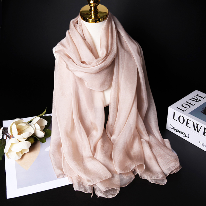 真丝围巾披肩两用妈妈高端丝巾