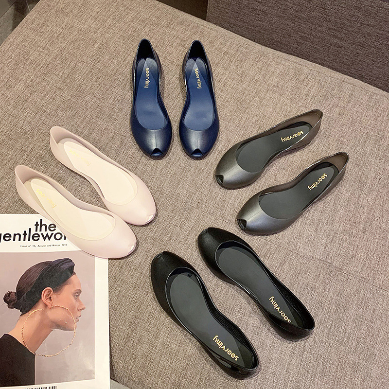 塑料凉鞋女平底浅口单鞋软底舒适东南亚风格透明鱼嘴防滑果冻鞋夏