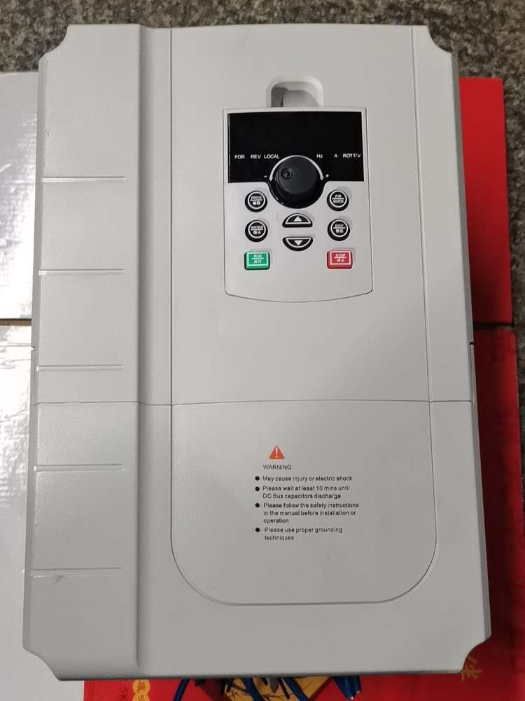 变频器TC760L-011G/015P-4,11KW,拆