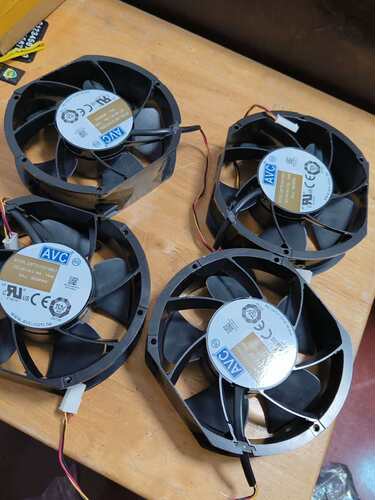AVC风机DBTD1551B8U无包装铅壳4只