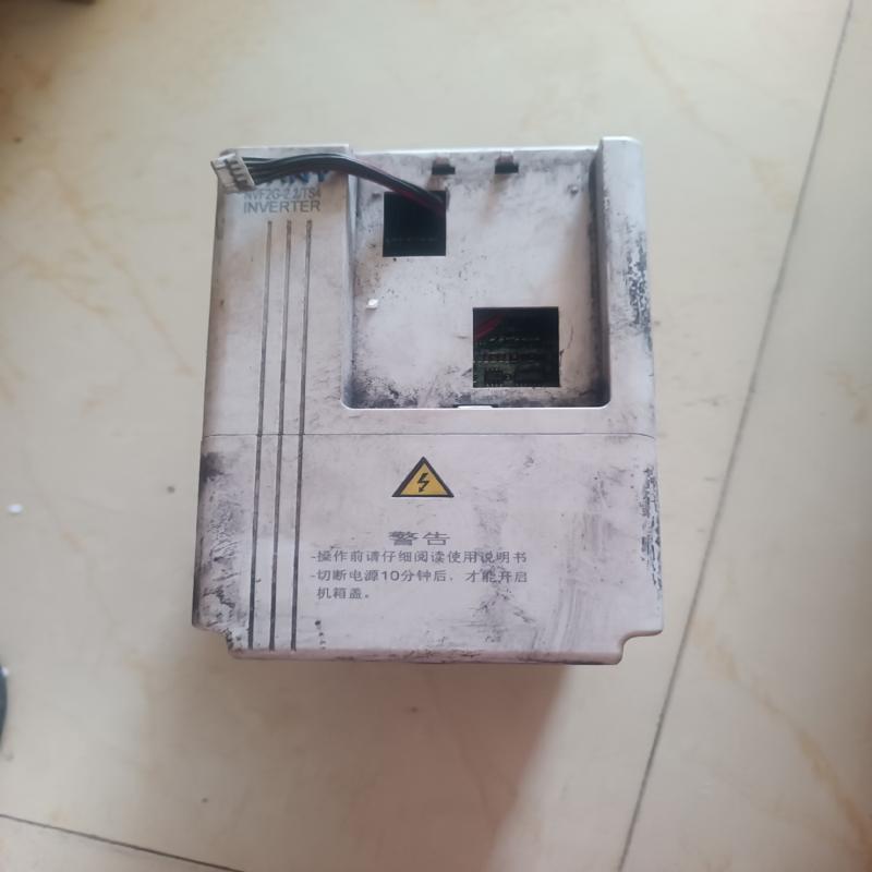正泰2.2Kw变频器NVF2G-32.2/TS4拆机(询价）