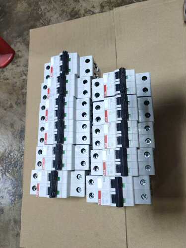 ABBS201-NA带漏电保护器家用小型断路器漏保空开二手