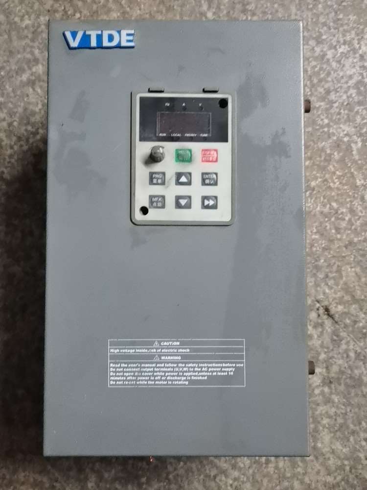 VTDE变频器V84T7R5GB7.5KW/38