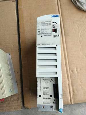 E82EV1524C000伦茨变频器实物看最后