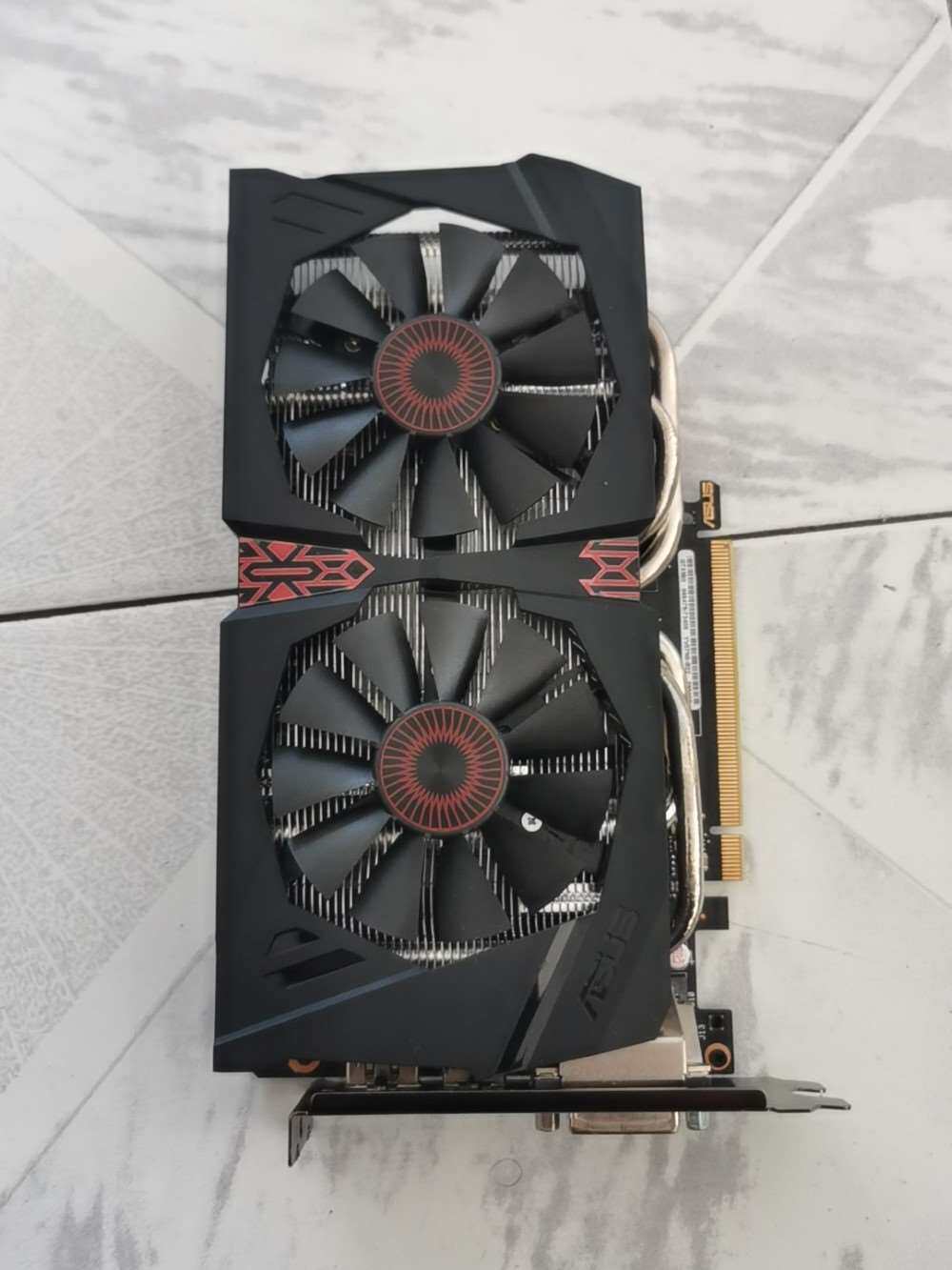 华硕gtx960猛禽4G带背板,个人自用,升级换下来的散