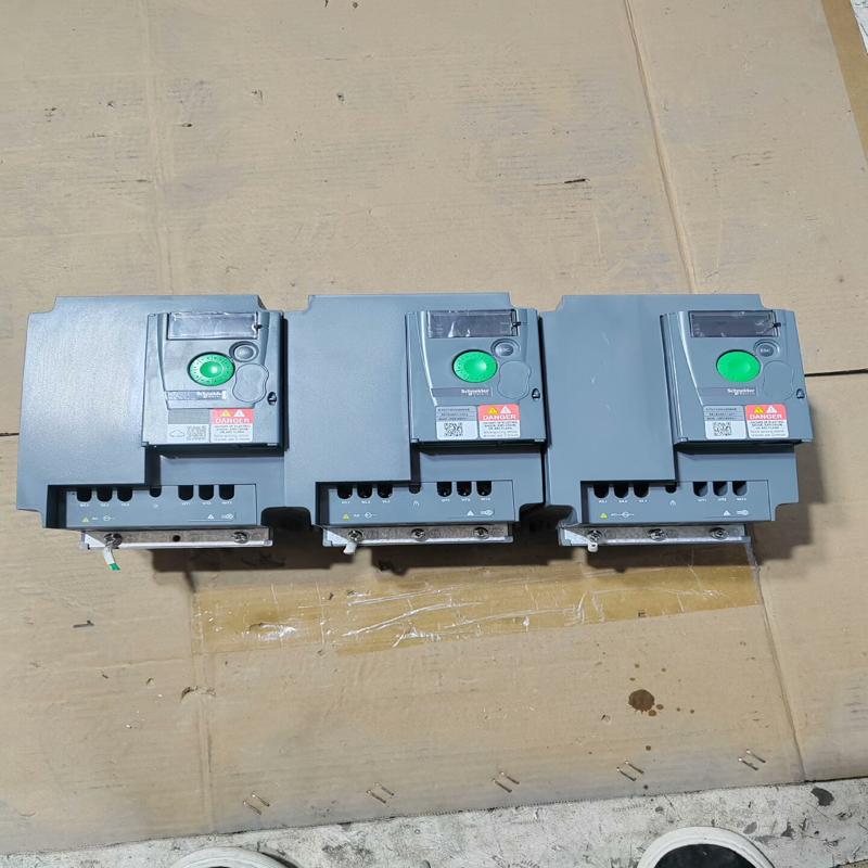 施耐德变频器4KW，ATV310HU40N4E，拆机(询价）