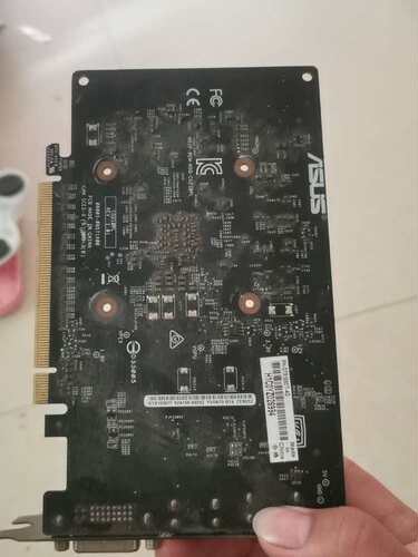 华硕GTX1050Ti4g显卡芯片有轻微划痕风扇被拿走