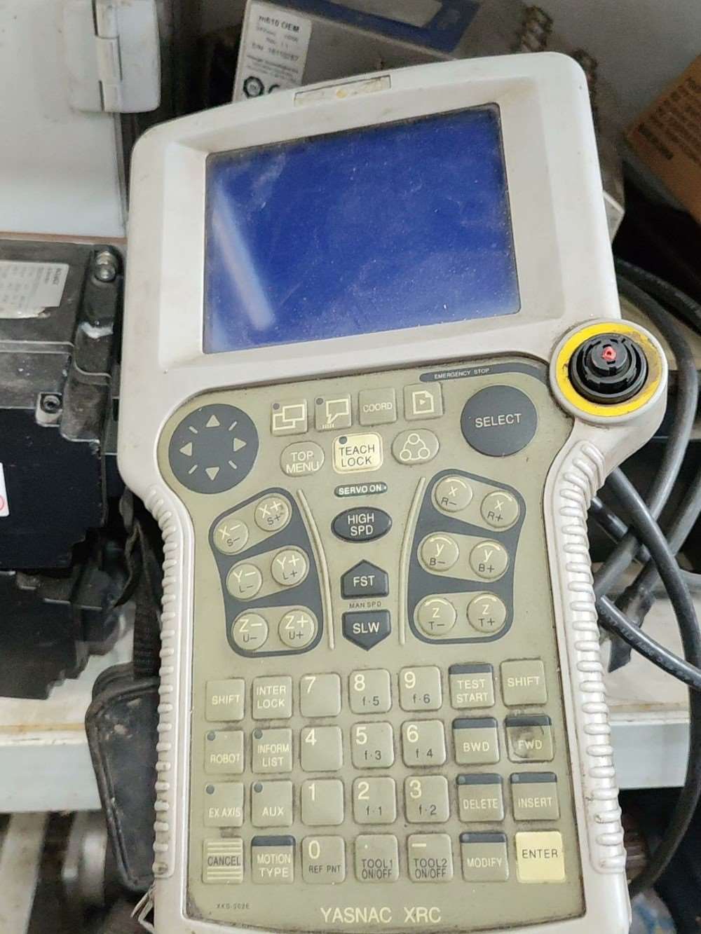JZNC-XPPO2B安川机器人手柄,示教器,实拍图,联