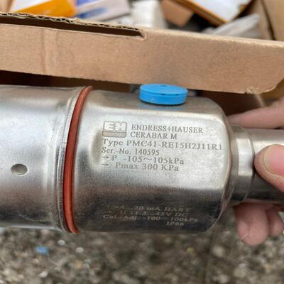 EH压力变送器PMC41-RE15H2J11R11个(询价）