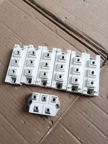 SKM100GB125DN模块IGBT有6只一只整流拆机实物