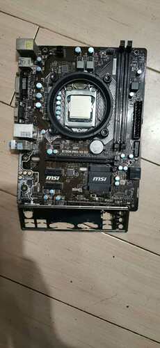 拆机微星B150PRO-VD+i36100处理器主