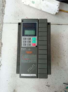 富士变频器G112.2KW380V拆机包好.成色一般.下